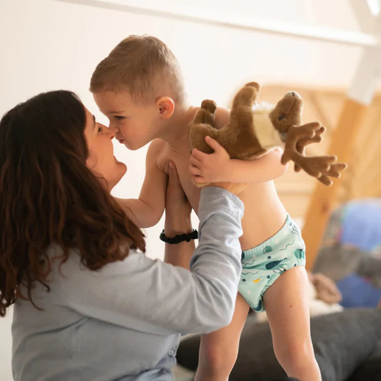 Pleny vs. tréninkové kalhotky: která volba je nejlepší pro vaše dítě?